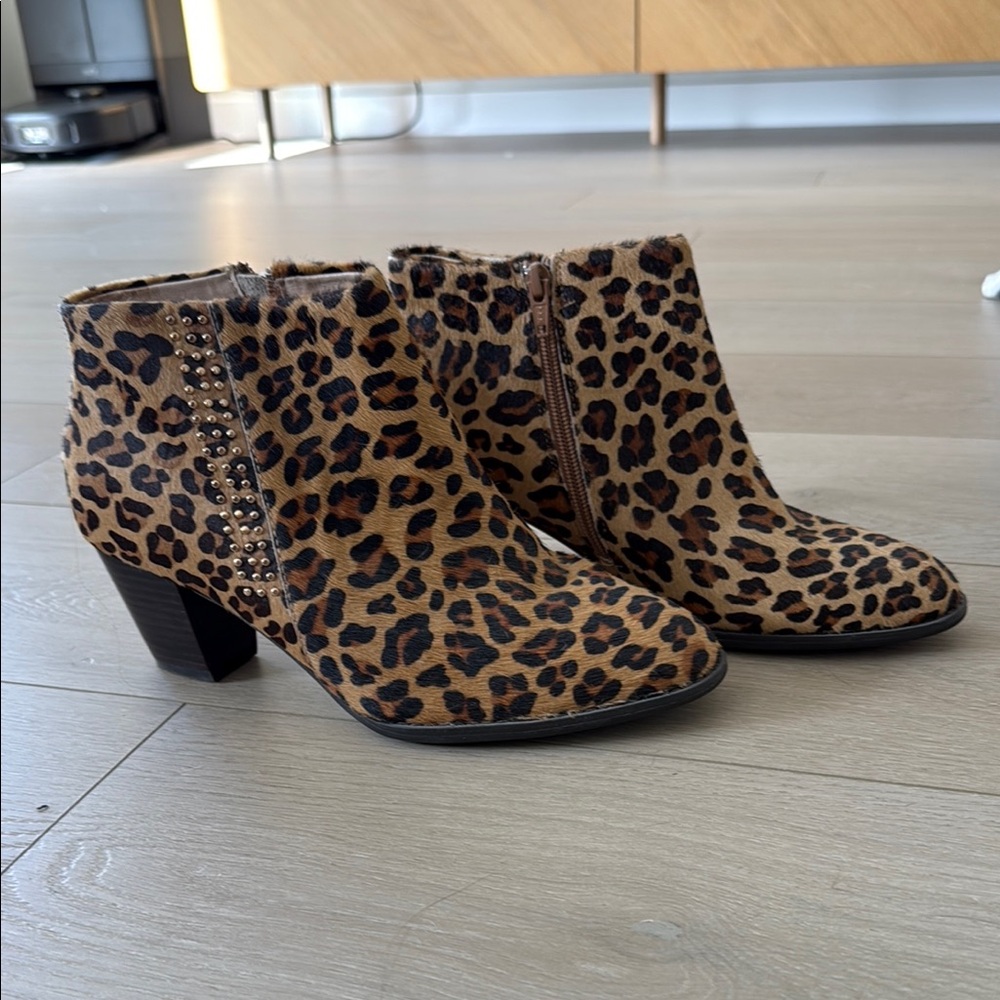 Vionic Leopard Print Ankle Boots
